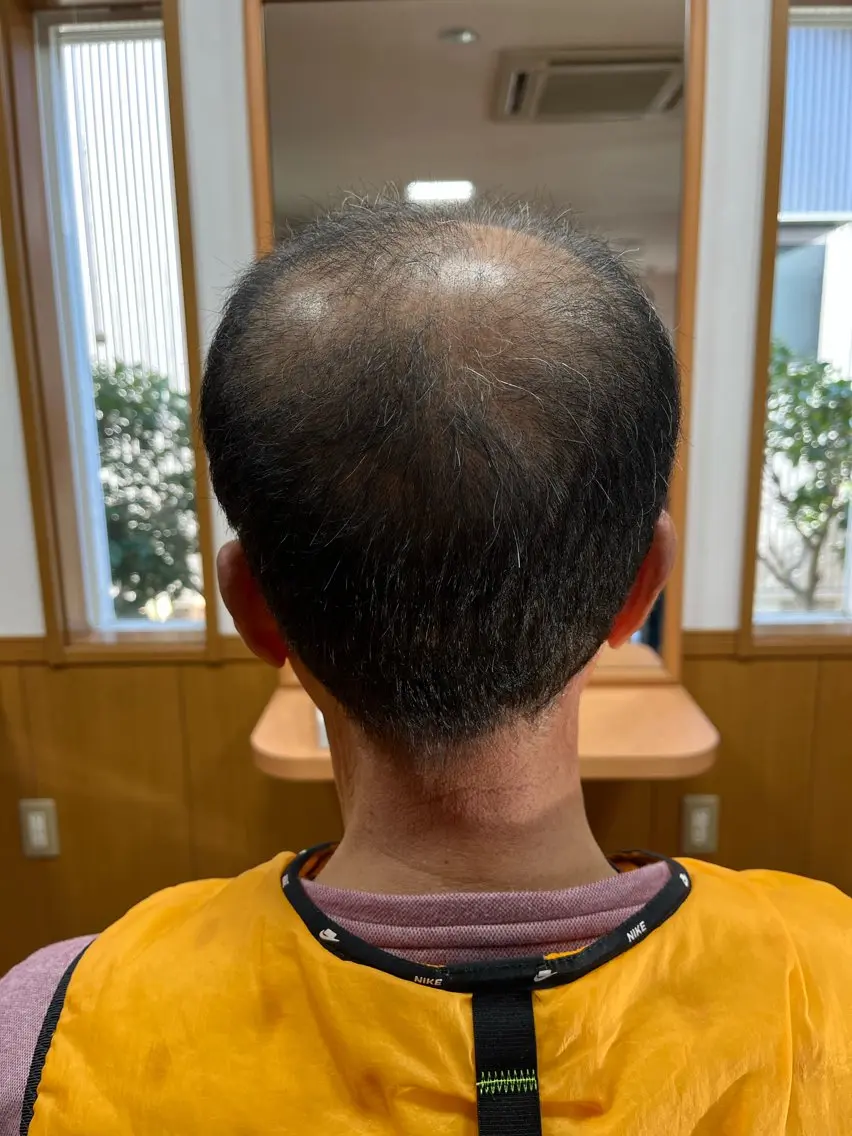 ショート メンズ 刈り上げ 藤崎 光のヘアスタイル