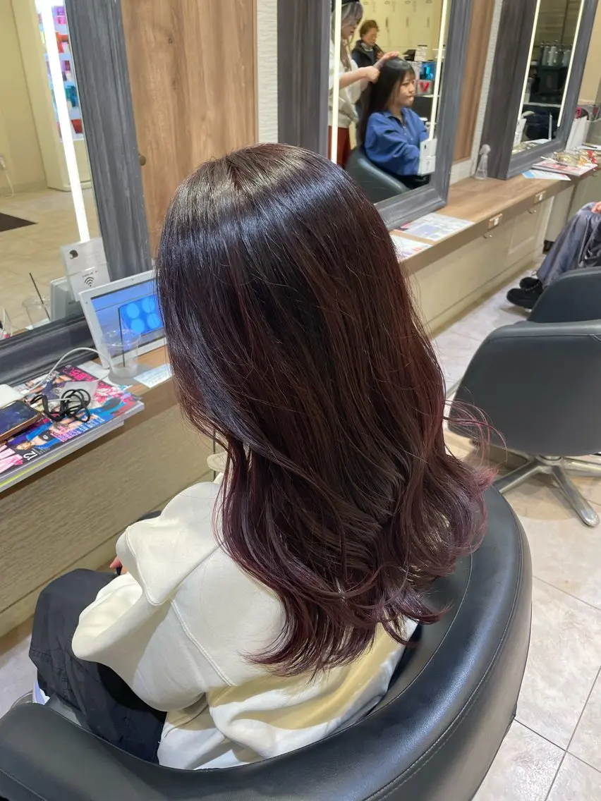 ロング カラー ふわっと抜け感🫧 ブラウンベージュ🤎のヘアスタイル