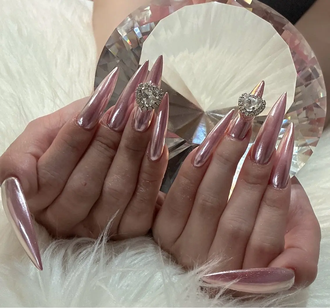 ネイル ハンドネイル LoaChaton kaeのネイルデザイン