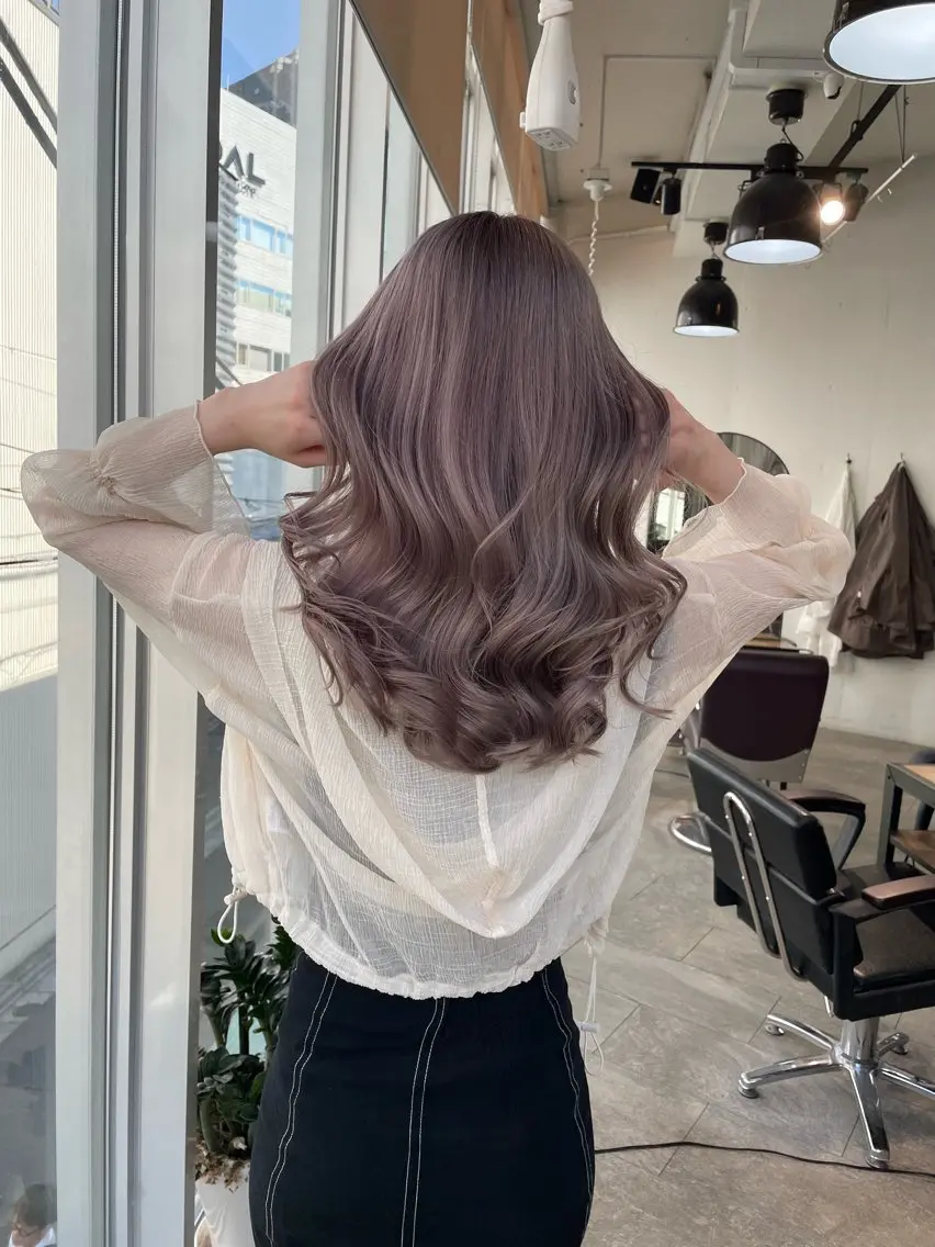 ミディアム カラー カット ヘアカラー トリートメント ヘアセット 💜ハイトーン💛 マジカルかいちゃんのヘアスタイル