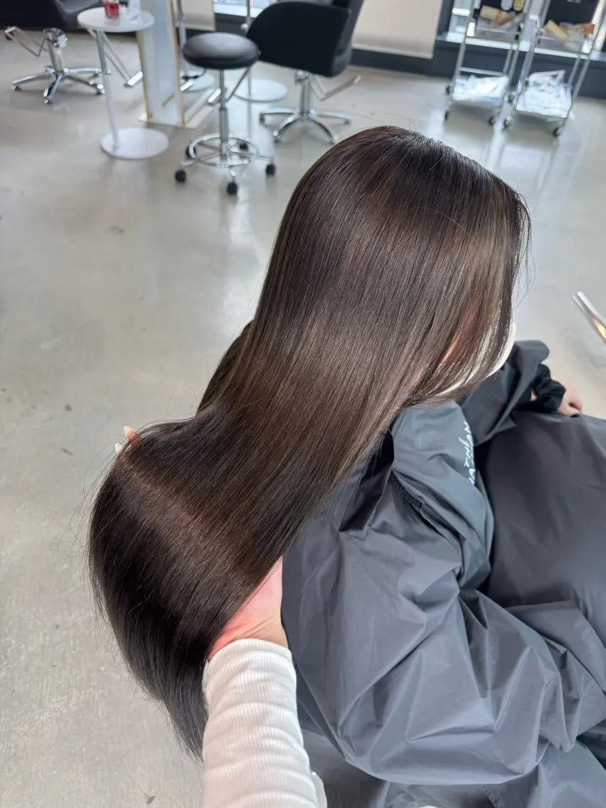 ロング カラー アッシュ アッシュブラウン ブラウンカラー ヘアカラー 髪質改善🫧 カラー特化/Hinaのヘアスタイル