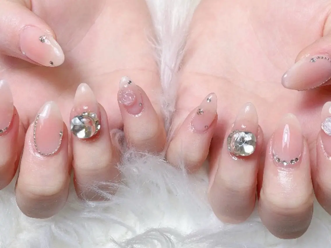 ミディアム 韓国風ヘア ハンドネイル ハンドケア HEAVEN Nail 池袋のネイルデザイン