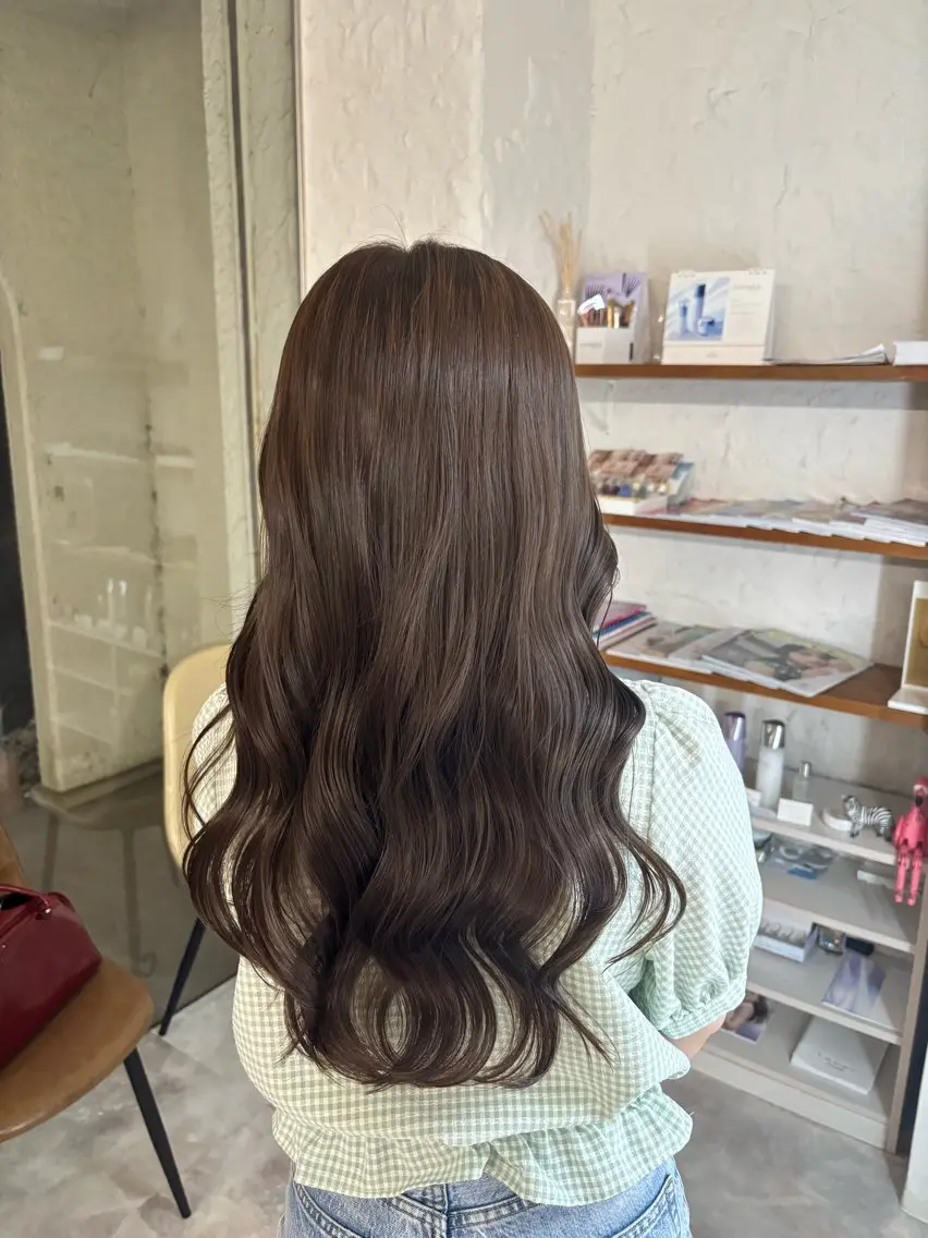 ロング カラー カット ヘアカラー rin : modaのヘアスタイル