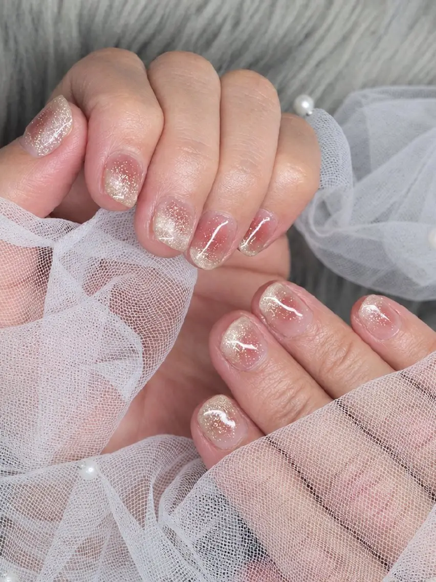 ネイル チークネイル マグネットネイル ハンドネイル nail salon calm+ のネイルデザイン