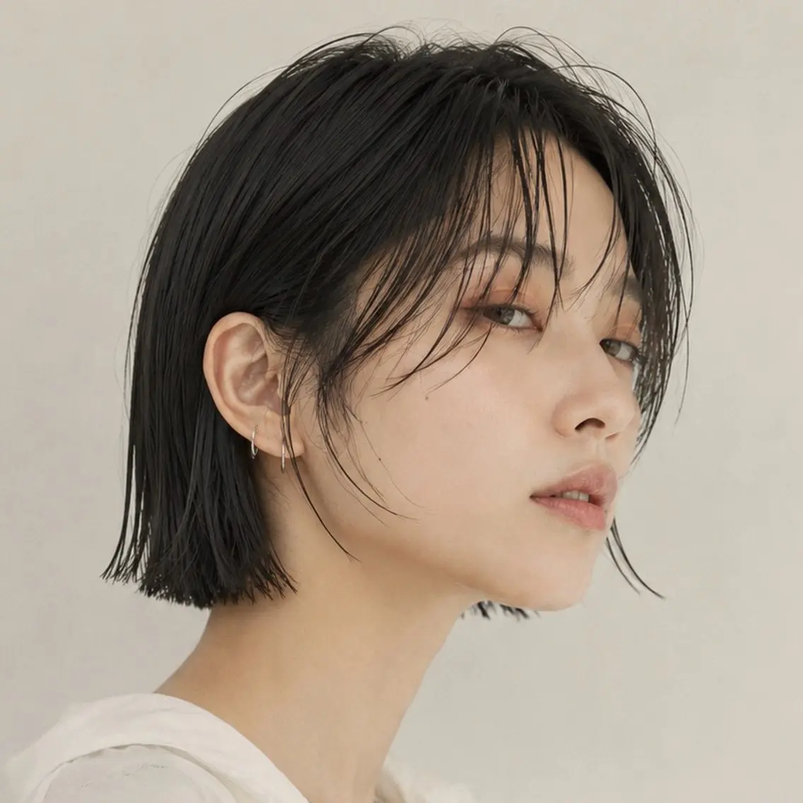 ミディアム カット ヘアカラー トリートメント カット特化 /BLUET/新宿のヘアスタイル