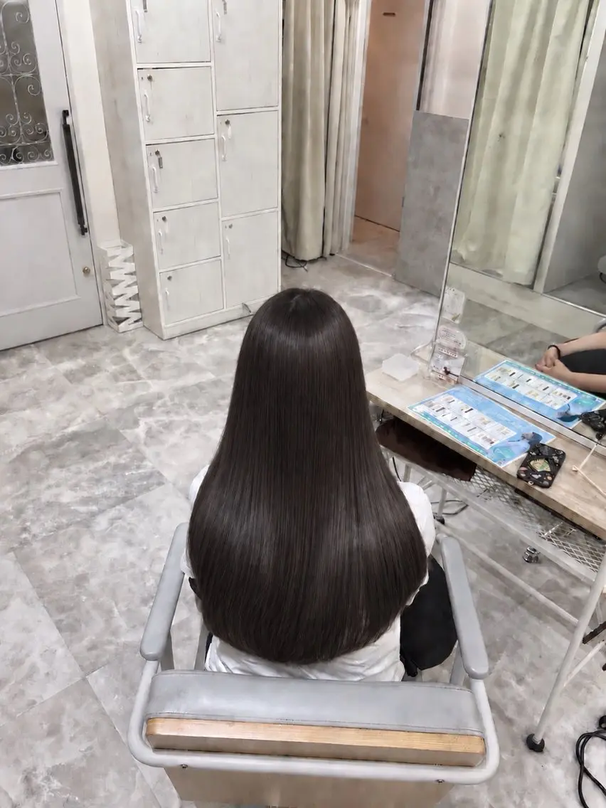 ロング カラー ベージュカラー 透明感カラー ミント ミントベージュ カット ヘアカラー トリートメント メンズ特化/髪質改善 圭翔のヘアスタイル