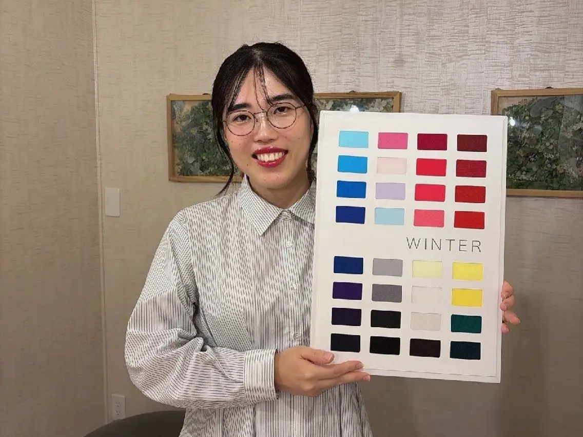 16シーズンパーソナルカラー+コスメチェックの写真