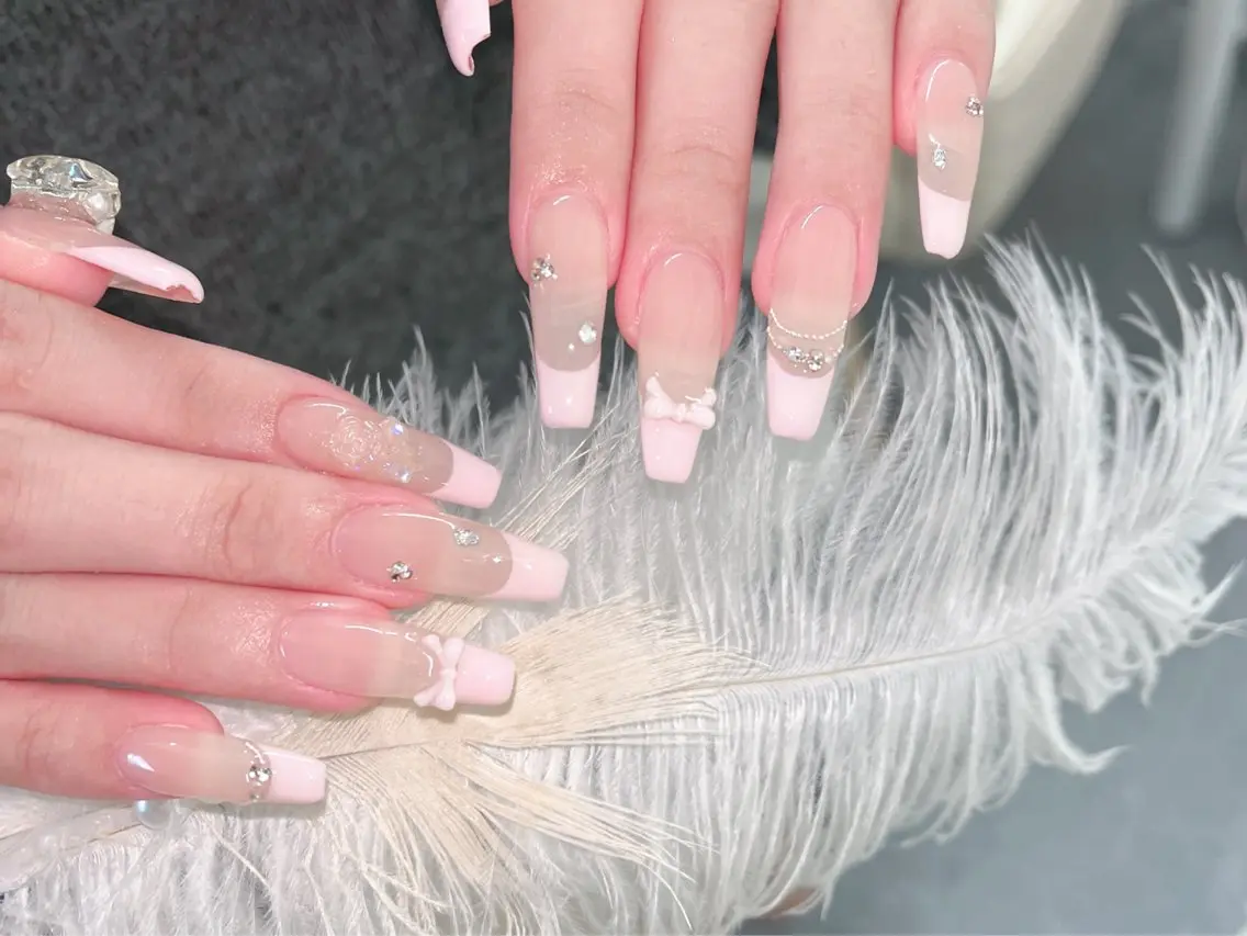 ネイル Glow Nail スカルプ専門店のネイルデザイン