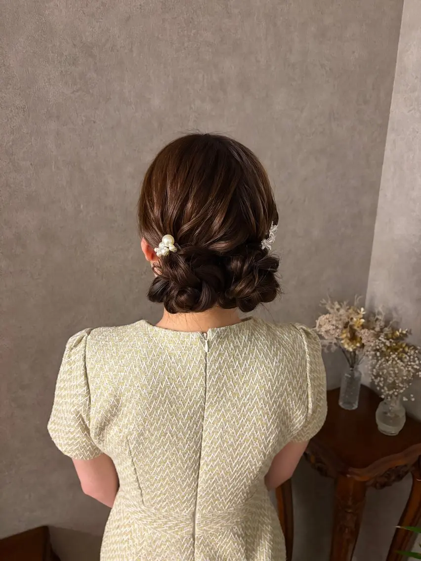 ヘアアレンジ お団子ヘア ヘアセット 髪質改善×韓国風/小 顔レイヤー/早瀬櫻子のヘアスタイル