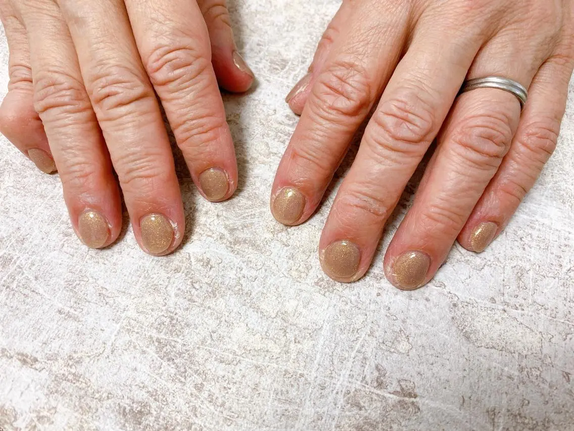 ネイル ラメ(グリッター) ハンドネイル mogunail &blowのネイルデザイン