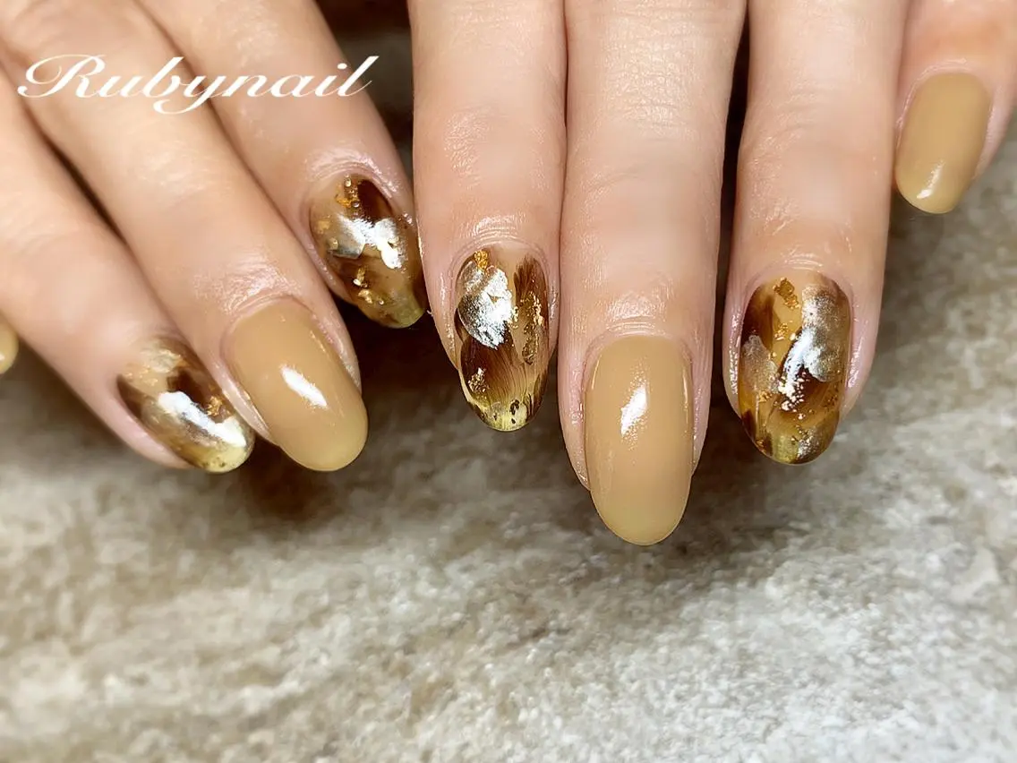 ネイル べっ甲ネイル プライベートサロン Rubynailのネイルデザイン