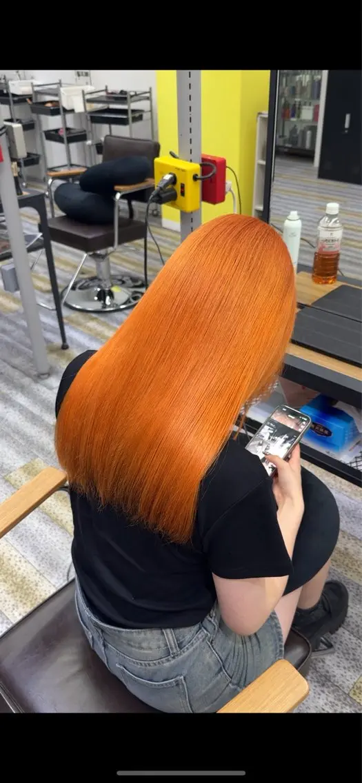 ロング カラー ヘアカラー 鈴木 ねねのヘアスタイル