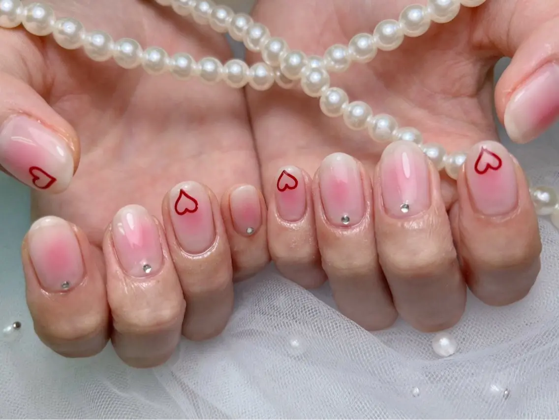 ネイル lucky nail 歌舞伎町のネイルデザイン