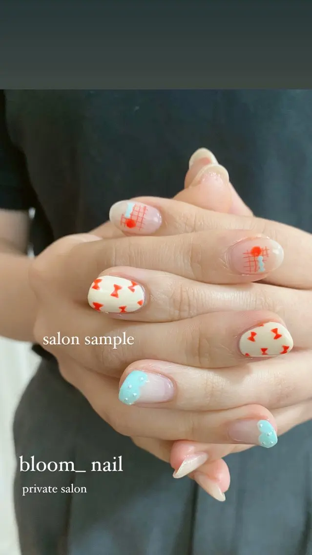 ネイル ワンカラーネイル リボン bloom_ nailのネイルデザイン