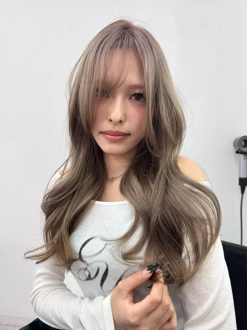 ロング カラー 透明感カラー ヘアカラー †❤︎池袋/カラー/ ENA❤︎†のヘアスタイル