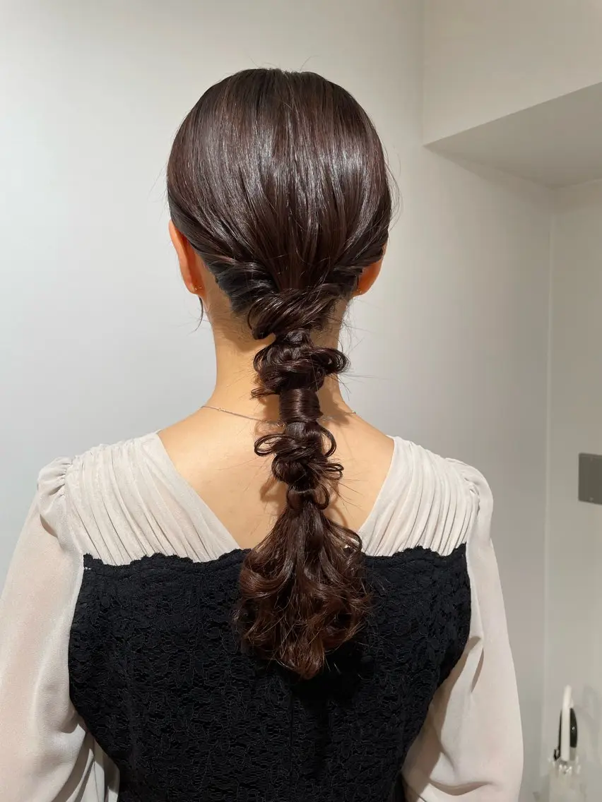 セミロング ヘアアレンジ 髪質改善 韓国風ヘア 縮毛矯正 トリートメント ヘアセット ひ な た⌇ elto 四条烏丸のヘアスタイル