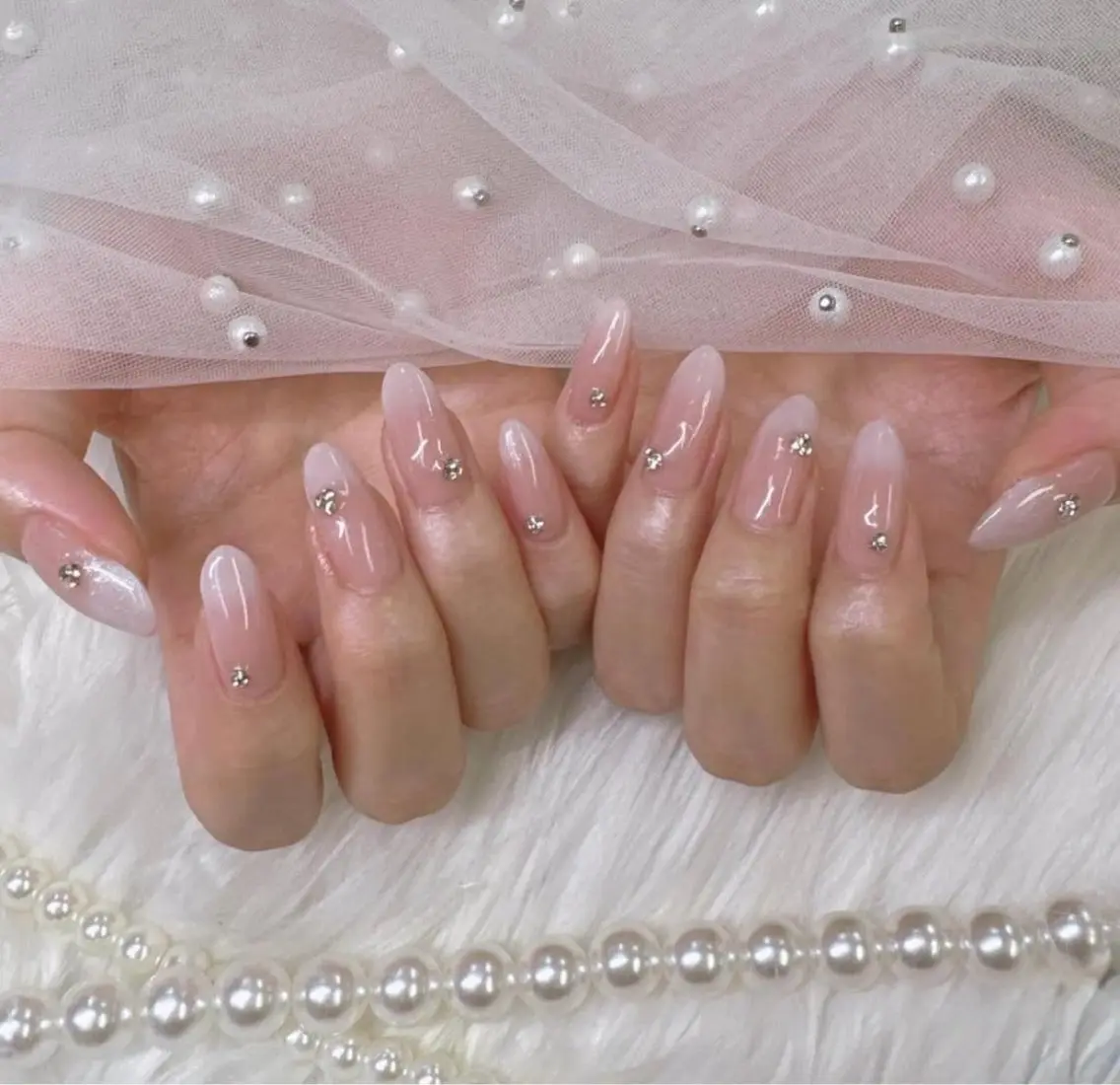 ネイル 成人式 ジェルネイル ハート キラキラネイル マグネットネイル Queeens nailのネイルデザイン
