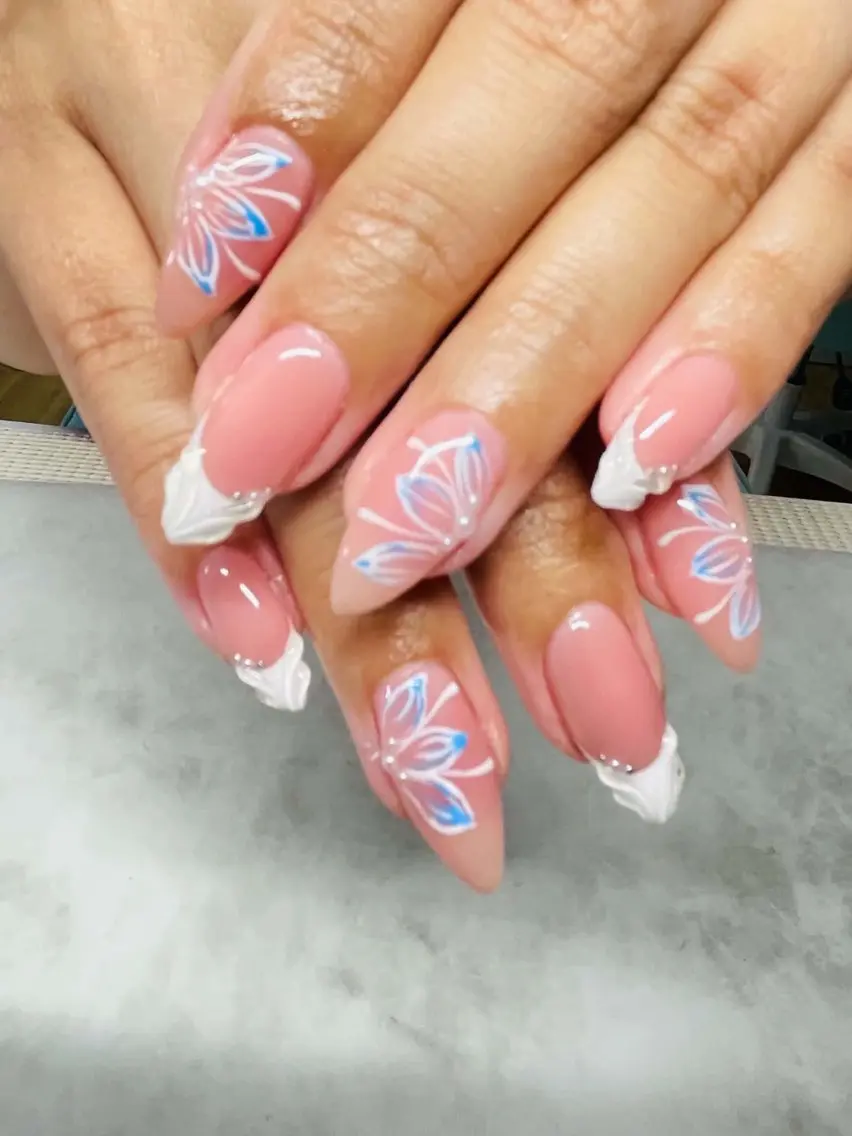 ネイル 持ち込み Star Beautyのネイルデザイン