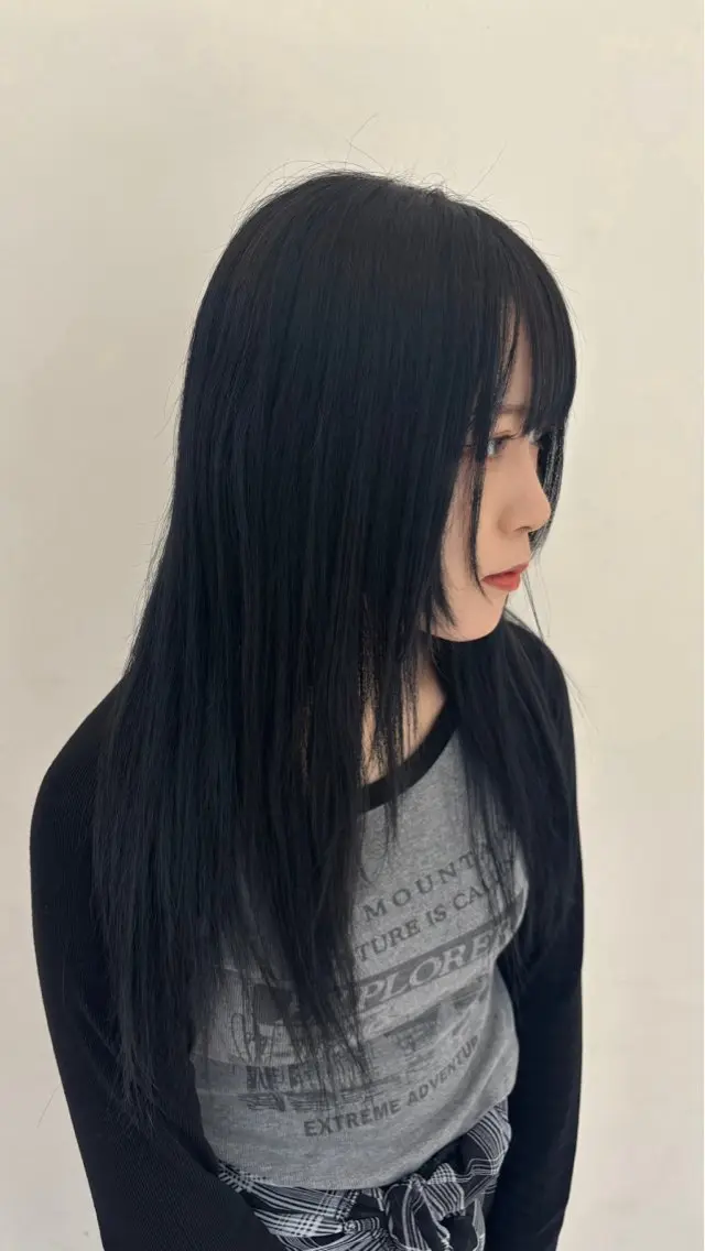 カラー ブルーカラー ネイビーカラー ヘアカラー recipe la couleurちずのヘアスタイル