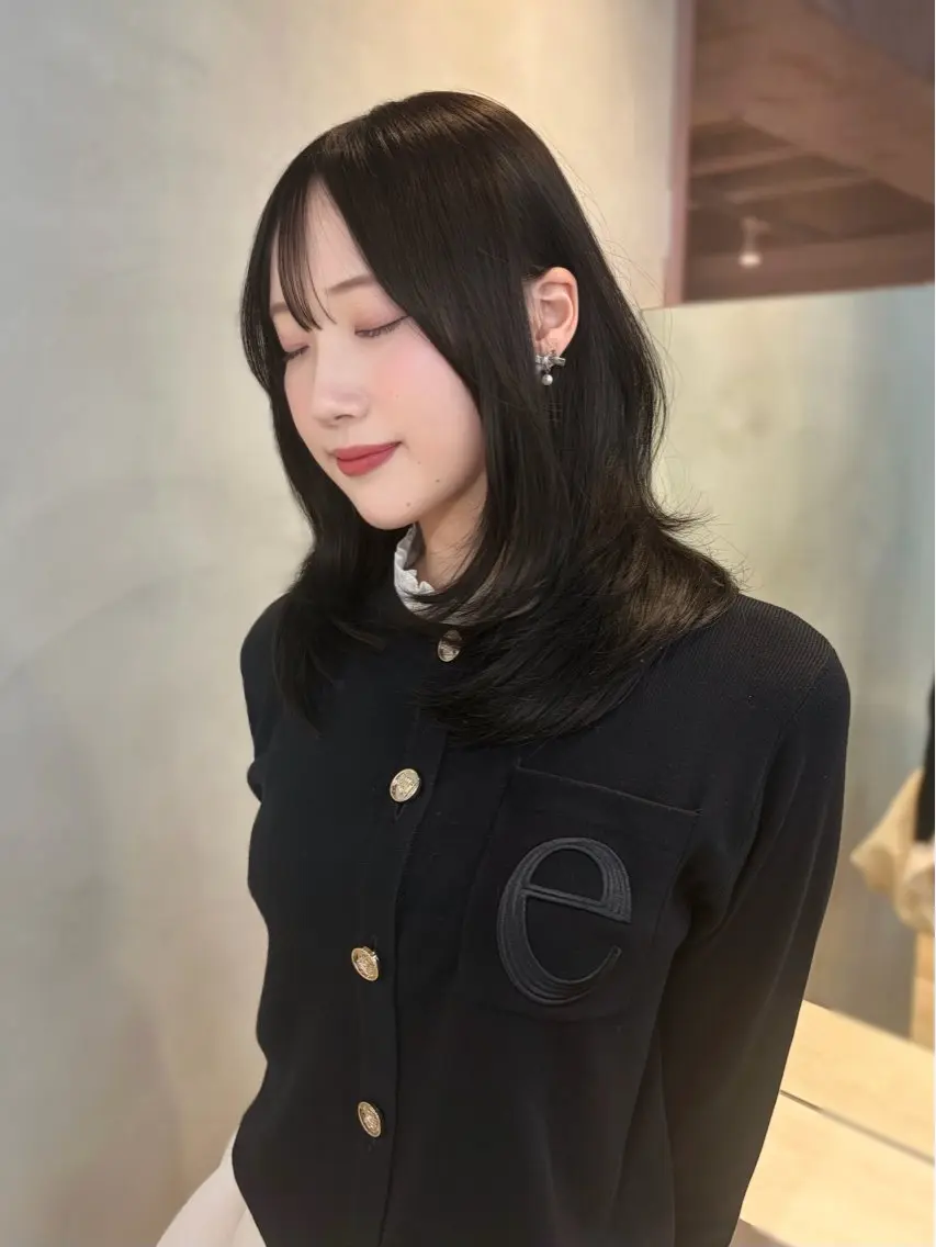 ミディアム カラー カット ヘアカラー トリートメント 大宮韓国レイヤー🦋 透明感🤎Harisのヘアスタイル