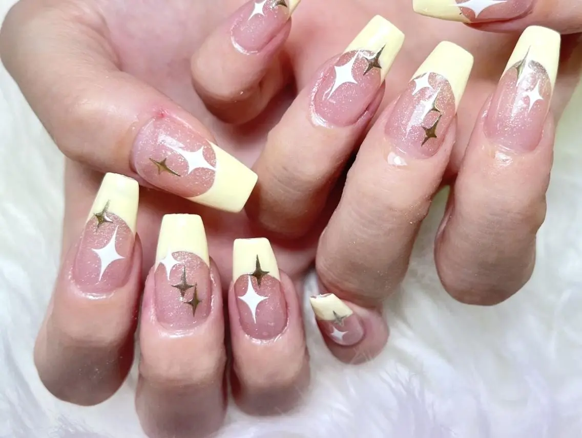 ネイル モデル募集Coco Nailのネイルデザイン