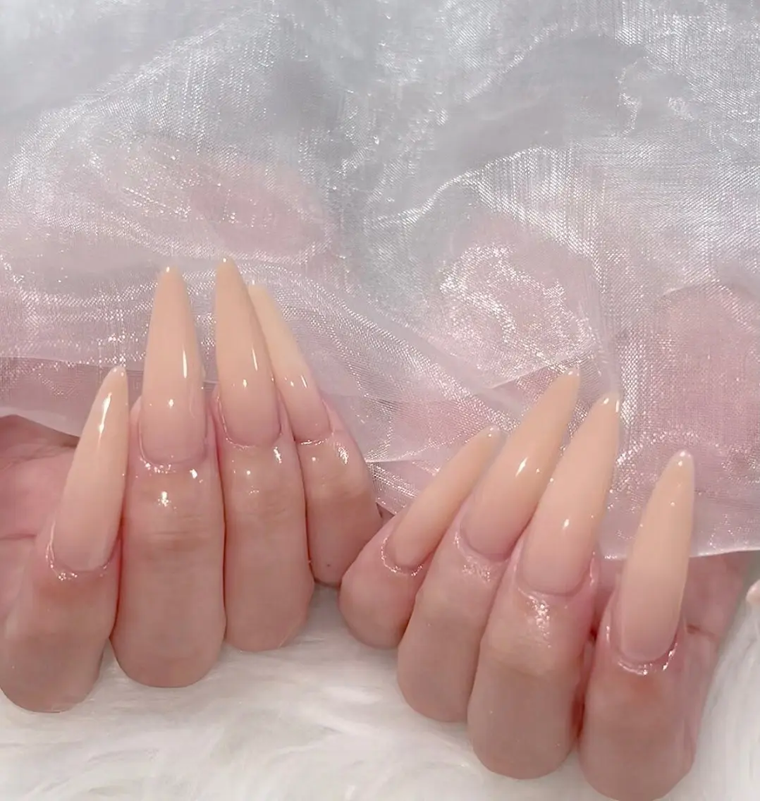 ネイル オーロラネイル 長さ出し フラッシュネイル フレンチネイル ジェルネイル ハンドネイル ハンドケア CiCi Nail Salonのネイルデザイン