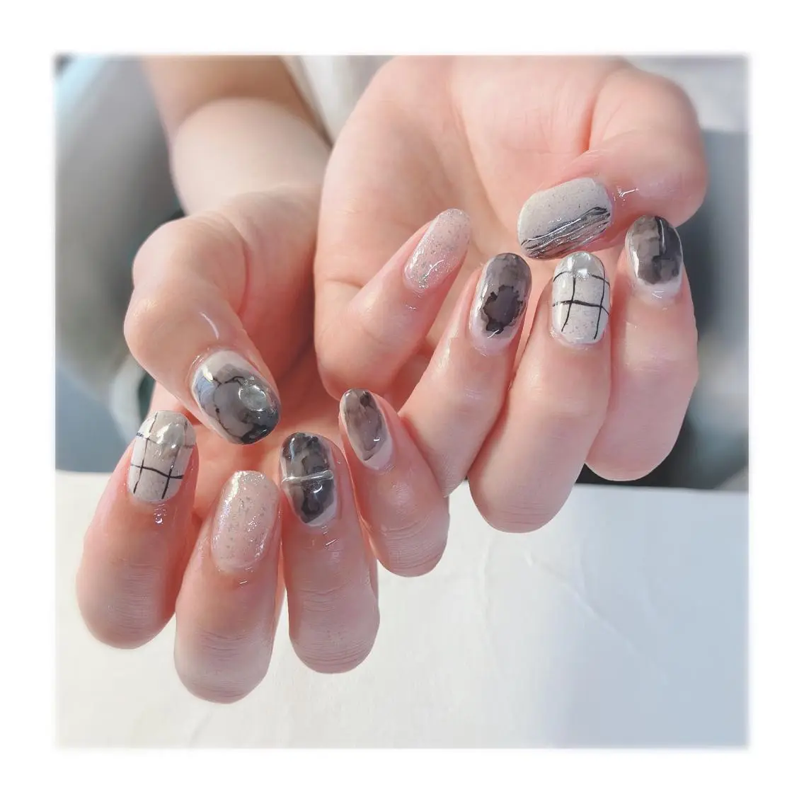 ネイル ハンドネイル nails 🎀meのネイルデザイン