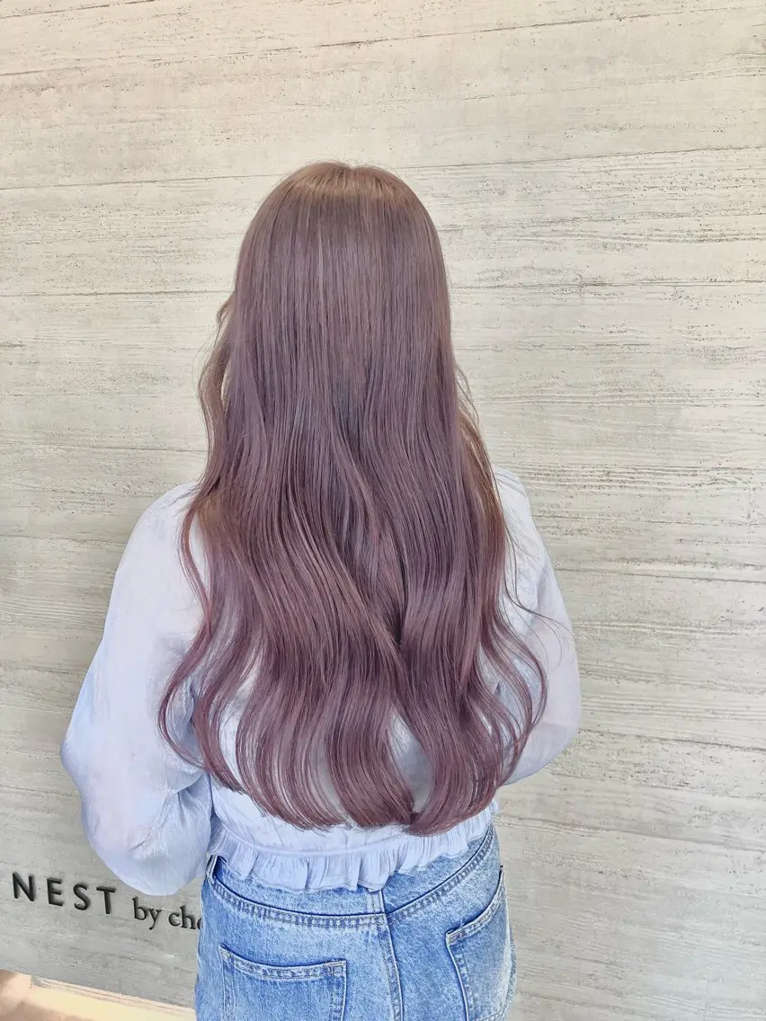 ロング カラー ブリーチ ケアブリーチ ラベンダーカラー ピンクカラー ピンクラベンダー サキ🤍ハイトーン 🪩レイヤーカットのヘアスタイル