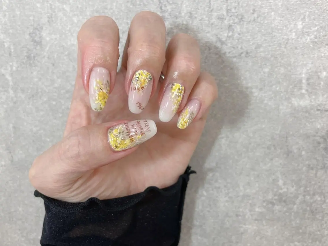 ネイル ニュアンスネイル ハンドネイル foglia❁. ⌇imamuraのネイルデザイン