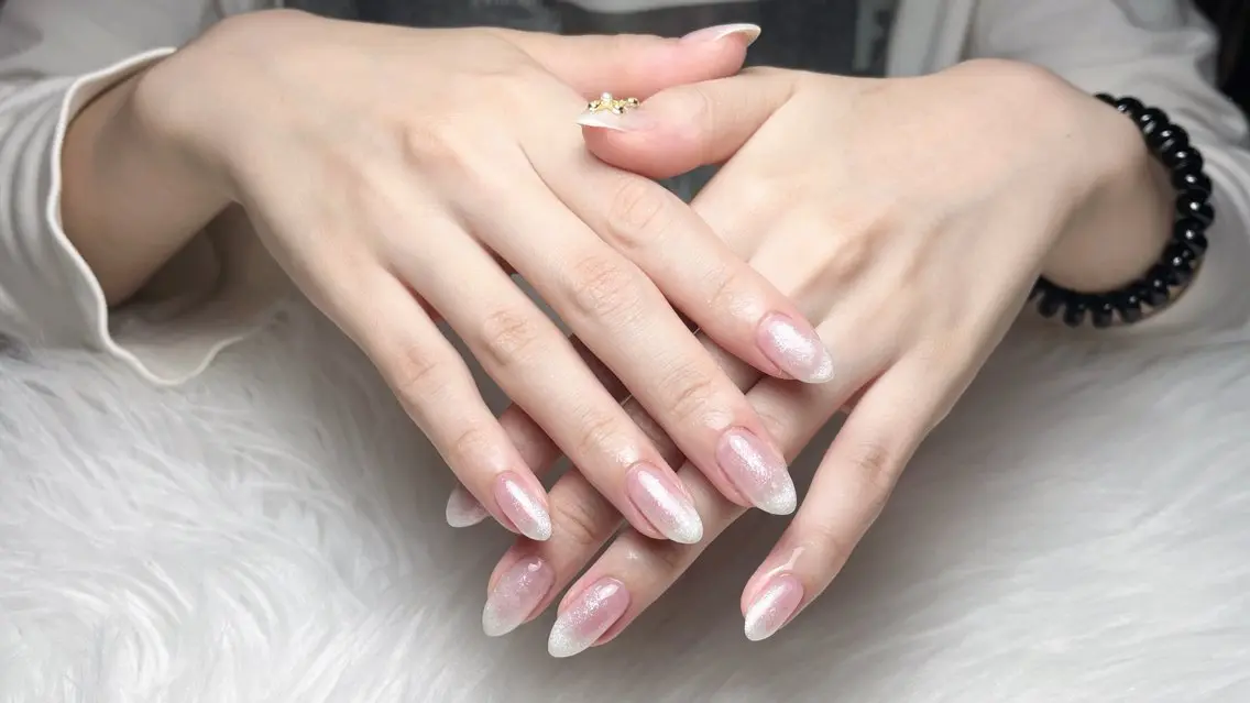 ネイル ハンドネイル リナ ⭐️のネイルデザイン