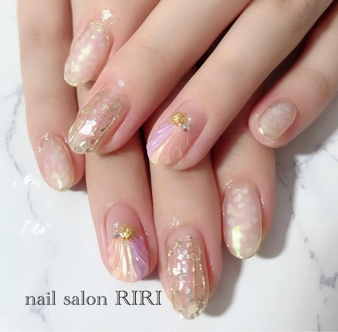 ネイル アートネイル オーロラネイル ミラーネイル RIRI リリのネイルデザイン