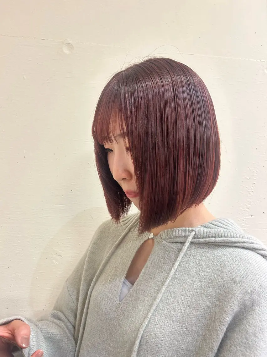 カラー レッドカラー 🫧くちき りお🫧のヘアスタイル
