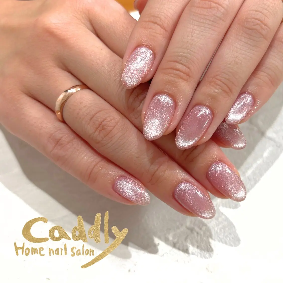 ネイル フラッシュネイル フラッシュマグ ピンク caddly naoのネイルデザイン