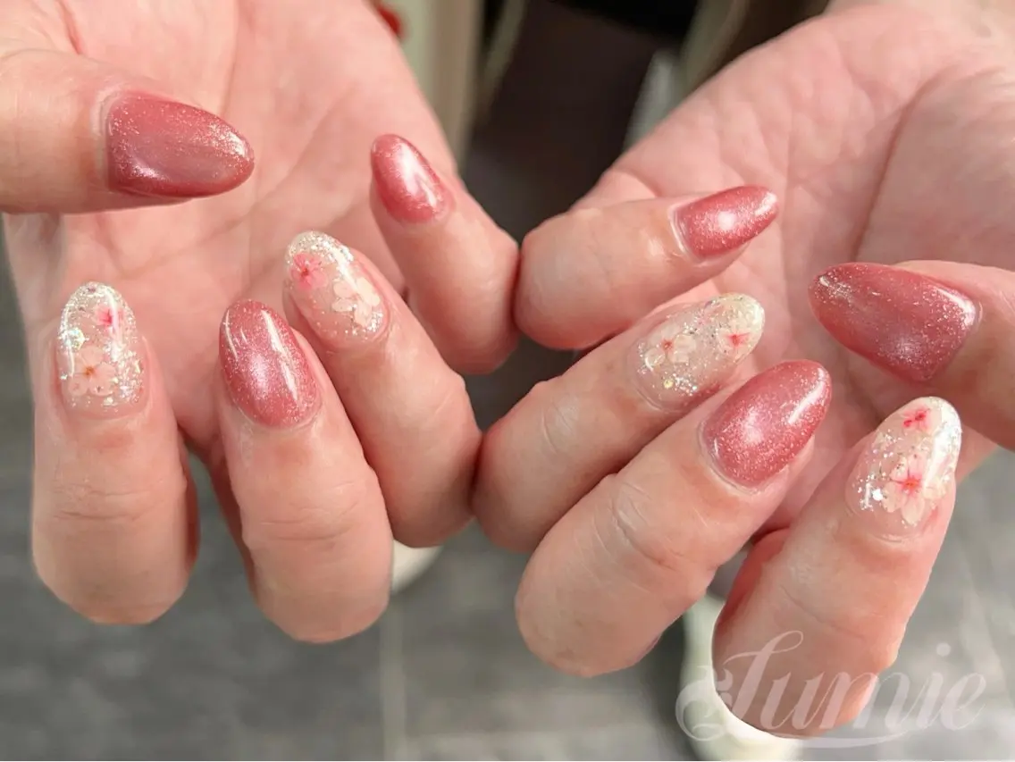 ネイル ハンドネイル Lumie Momoのネイルデザイン