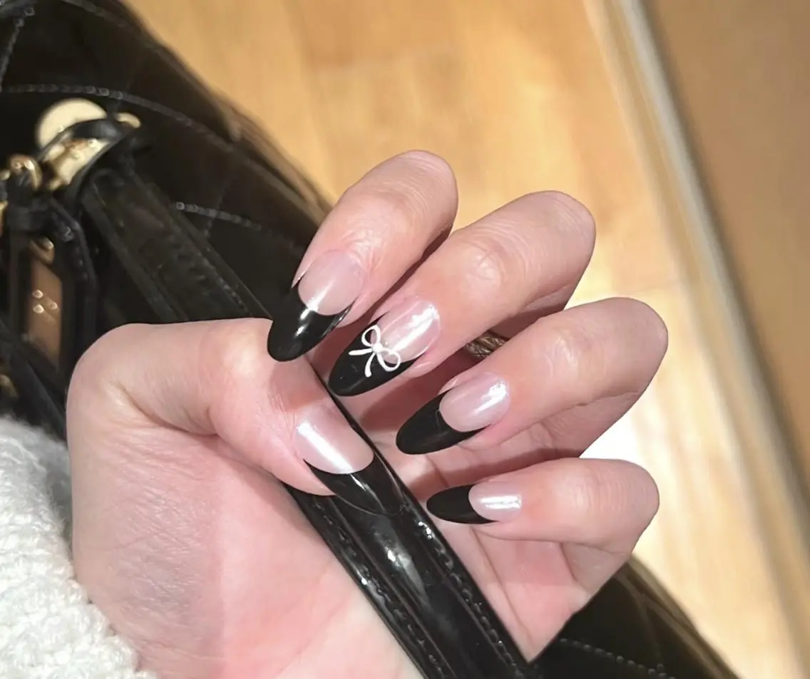 ネイル ハンドネイル ハンドケア 🍑 momo_nailのネイルデザイン