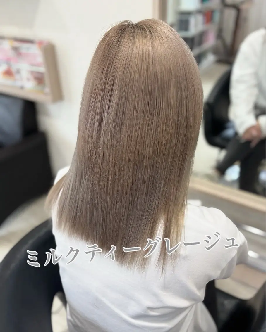 ミディアム ヘアカラー トリートメント 艶カラー🫧/シール エクステRYOKAのヘアスタイル