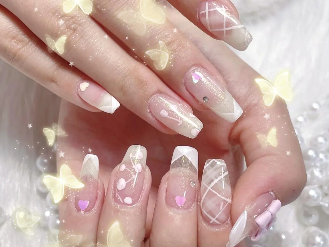 ネイル リリ 奈🎀のネイルデザイン