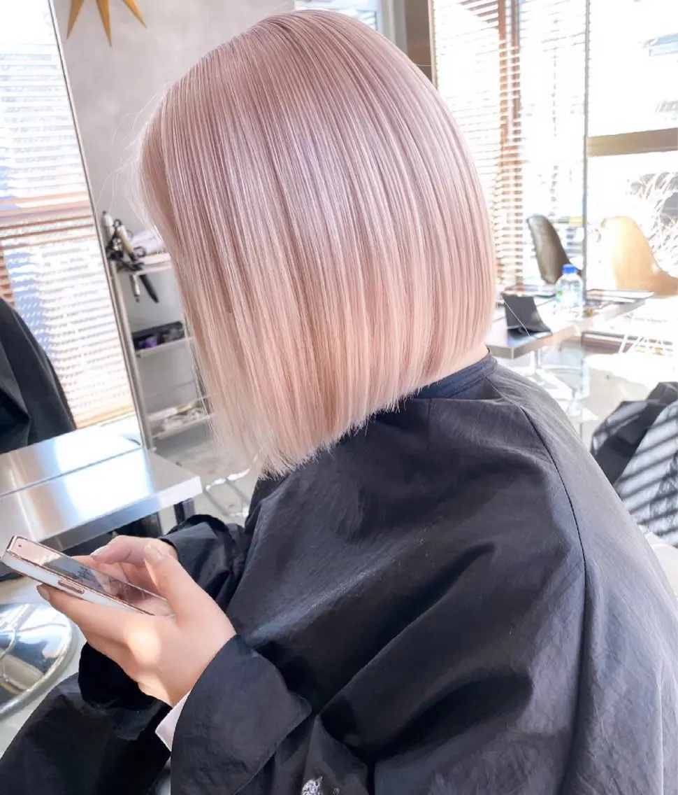 ミディアム カラー ハイトーンカラー 【ALTLA 吹田】 ハイトーン MUUのヘアスタイル