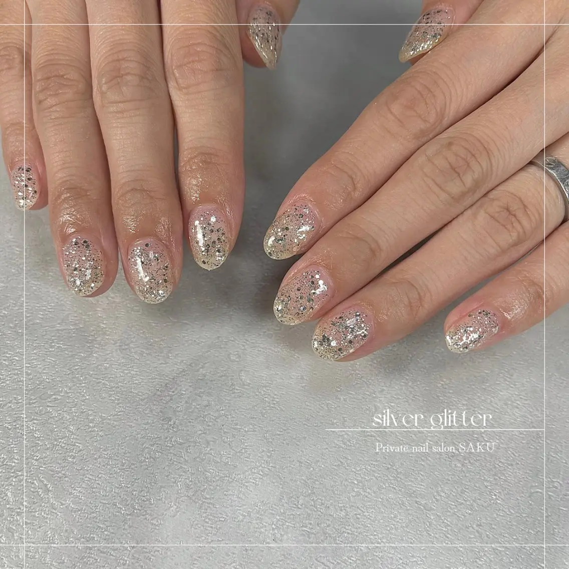 ネイル ラメ(グリッター) シルバー ハンドネイル SAKU nail 作島茜のネイルデザイン