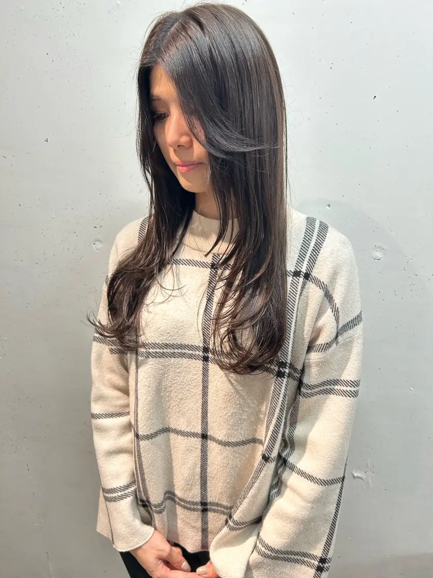 ミディアム レイヤーカット カット ウルフカット レイヤーカット上柿のヘアスタイル
