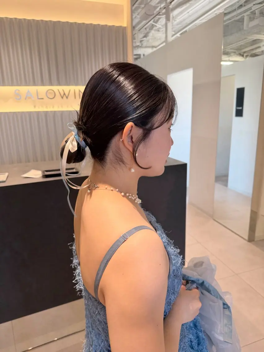 ミディアム ヘアセット 🍷秋色ボルドー♡ 艶レイヤー🍇モエカのヘアスタイル