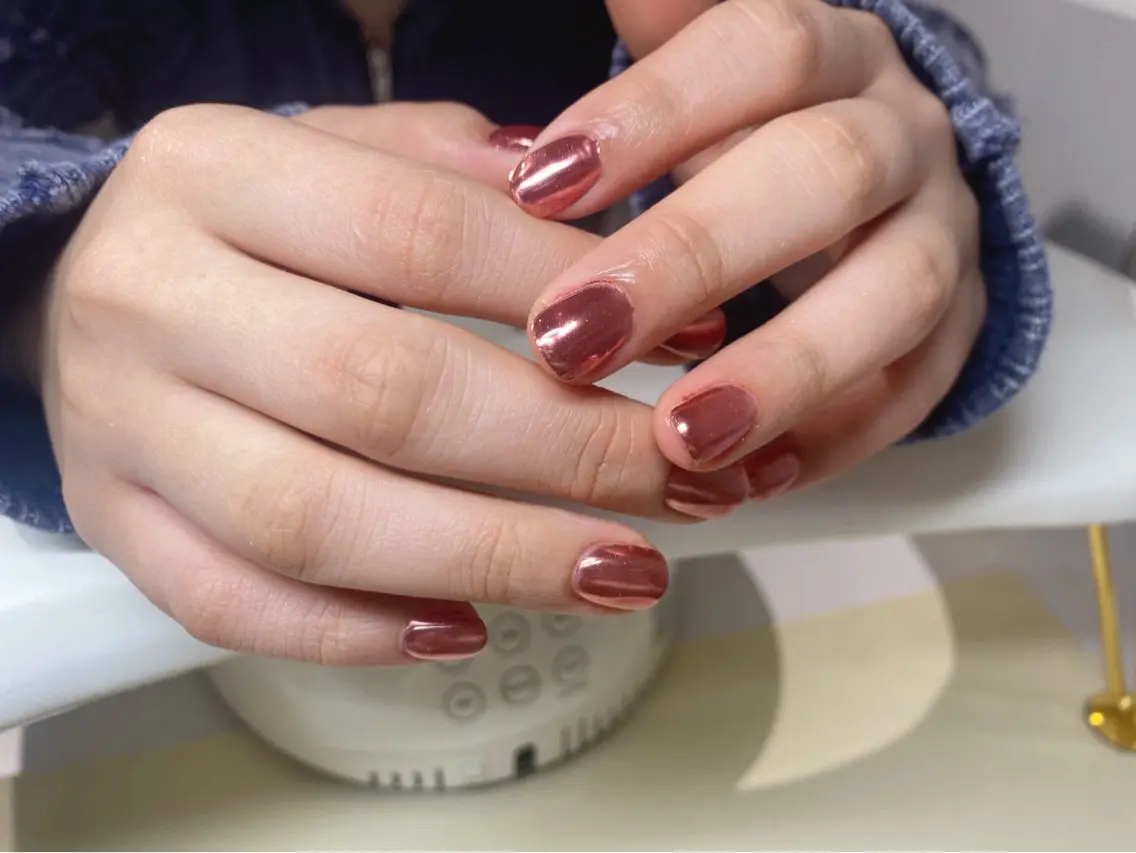 ネイル ミラーネイル ワンカラーネイル nailsalon Única　ウニカのネイルデザイン