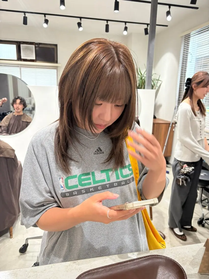 ミディアム レイヤーカット シャギー ボブ/レイヤー /河内温太のヘアスタイル