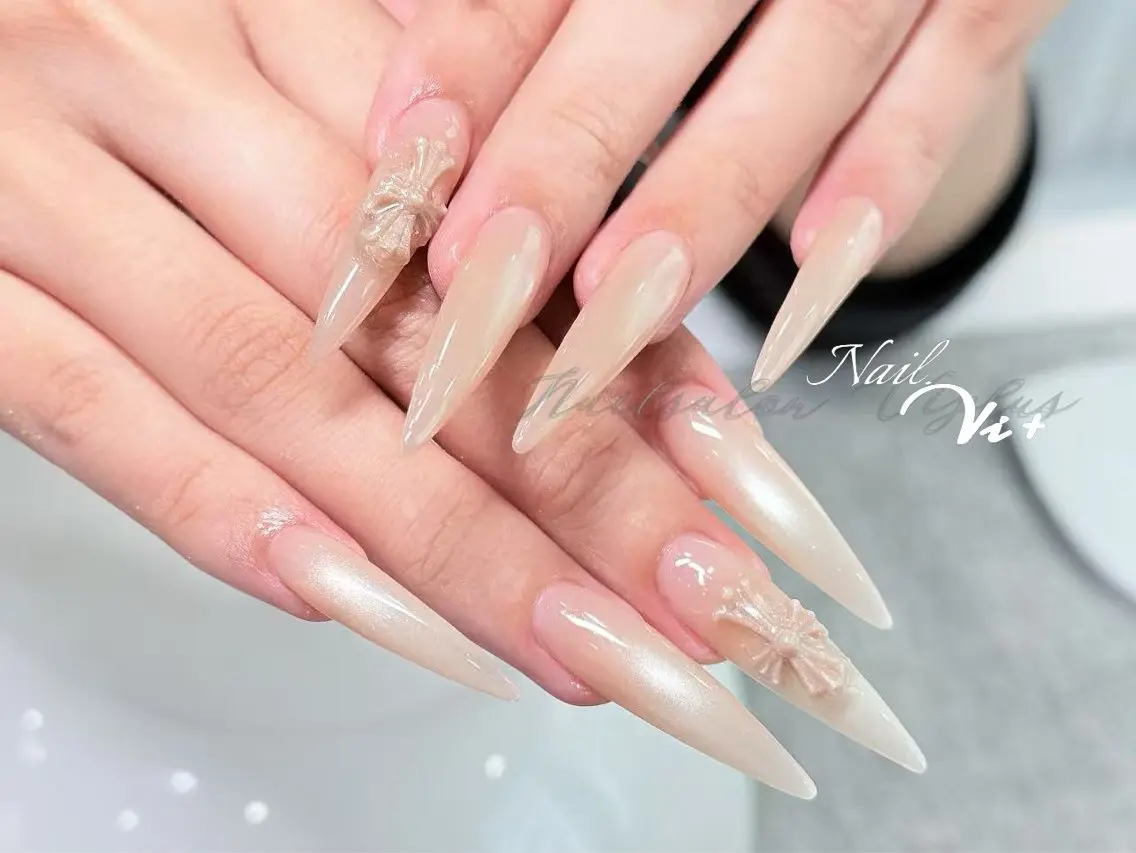 ネイル ハンドネイル ✨Nailsalon Vi+✨のネイルデザイン