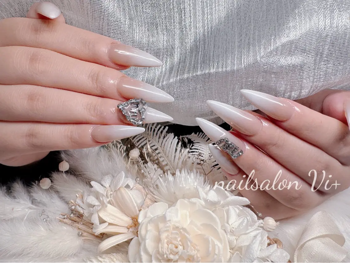 ネイル ハンドネイル ✨Nailsalon Vi+✨のネイルデザイン