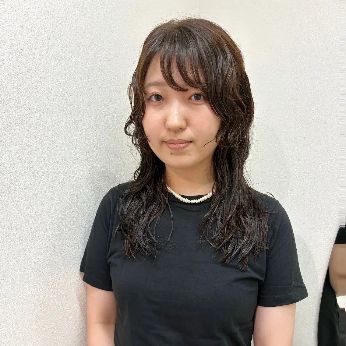 ミディアム ミディアムパーマ カット ヘアカラー パーマ トリートメント newi広島 tomokaのヘアスタイル