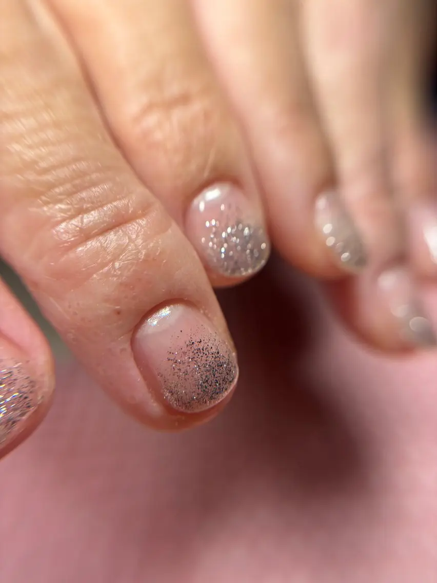 ネイル グラデーション ラメ(グリッター) ラメグラデーション SS Beauty Salonのネイルデザイン