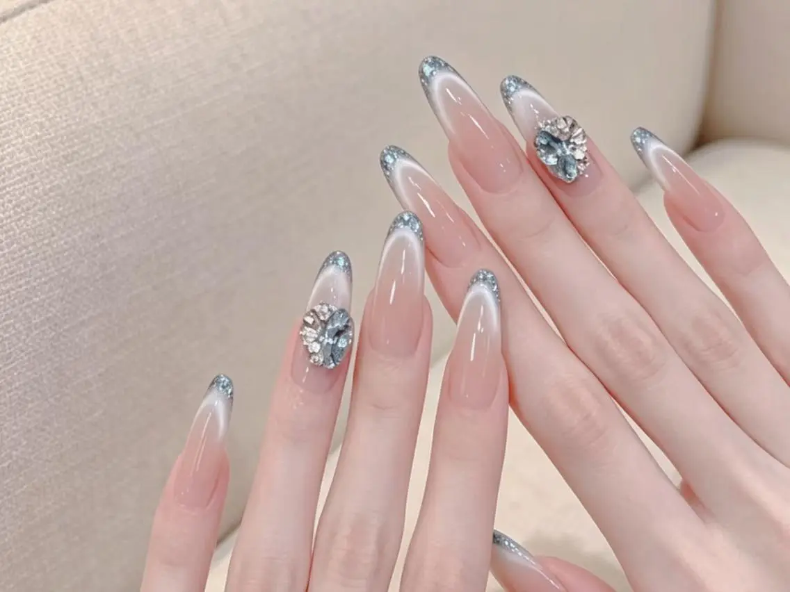 ネイル 🎀七海 🎀のネイルデザイン