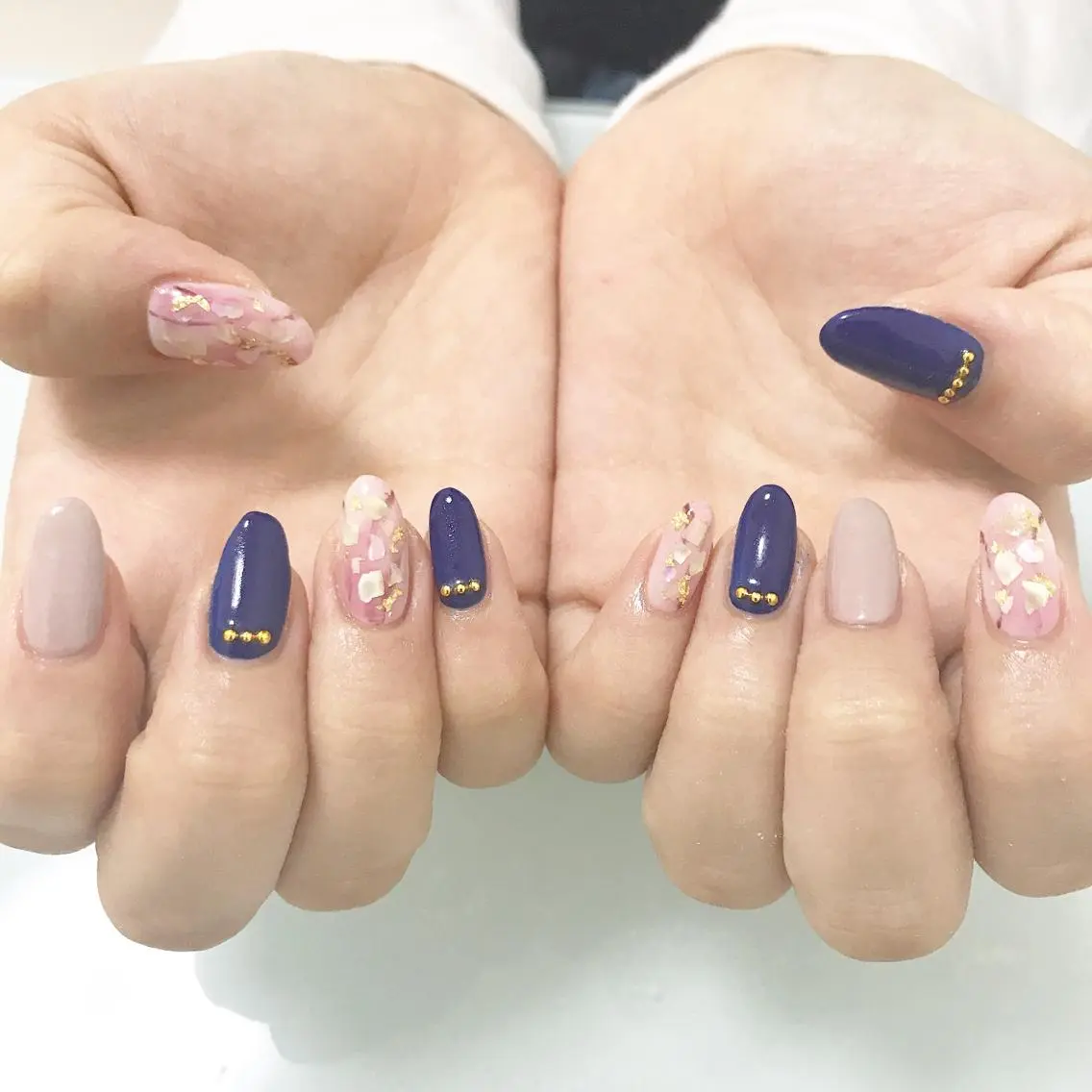ネイル 板垣 綾乃のネイルデザイン