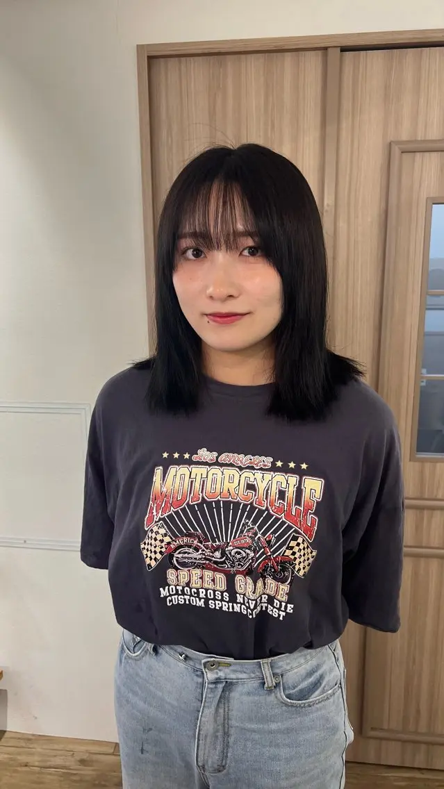 ミディアム カラー ヘアカラー ミディアムレイヤー/ 艶カラー🎀　emiのヘアスタイル